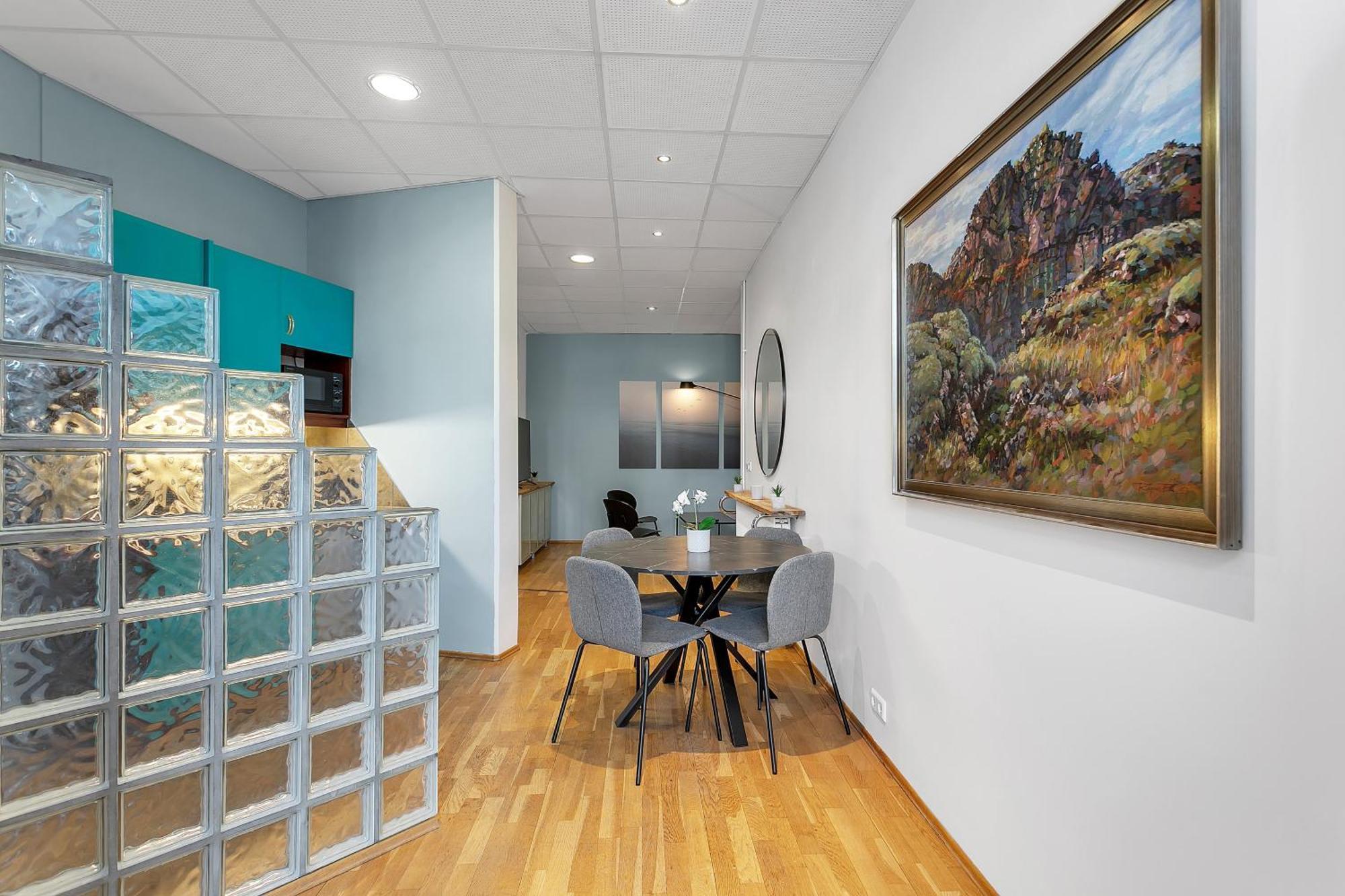 Bright Apartment In The Heart Of The City! Reykjavik Exterior photo